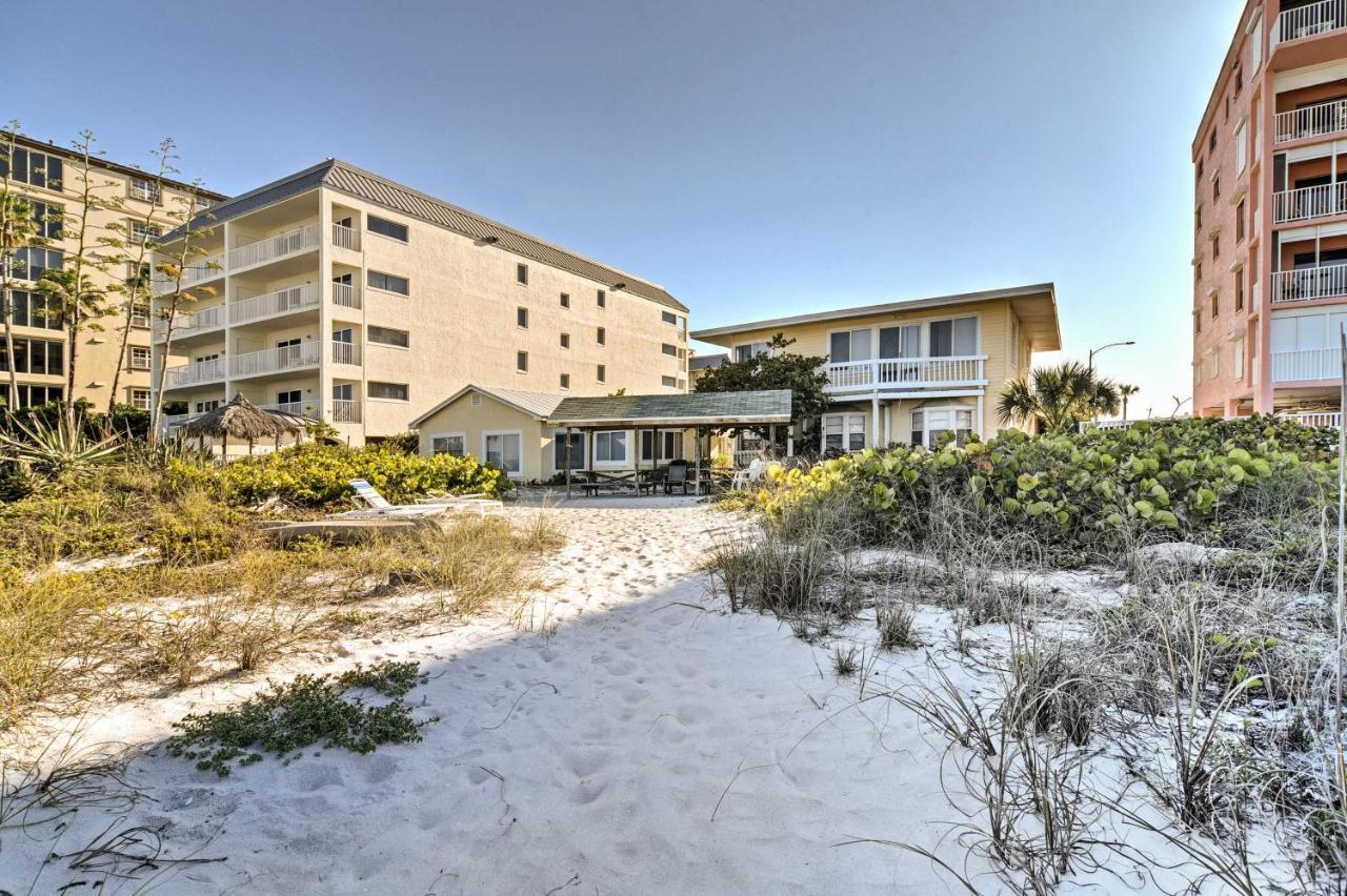 Indian Shores Cottage With Cabana - Steps To Beach! Clearwater Beach Eksteriør bilde